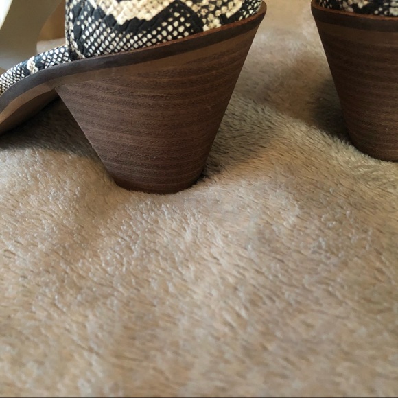 Lucky Brand 🍀 Women’s High Heels - Picture 5 of 12